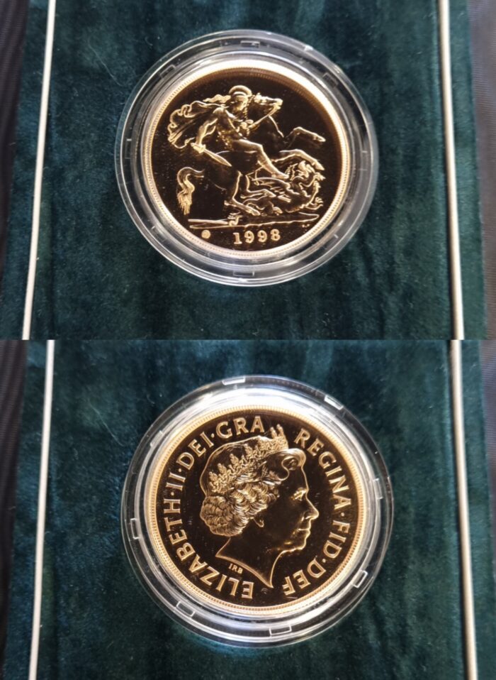 UK BU 5 Pounds Coin 1998 Gold - Image 2